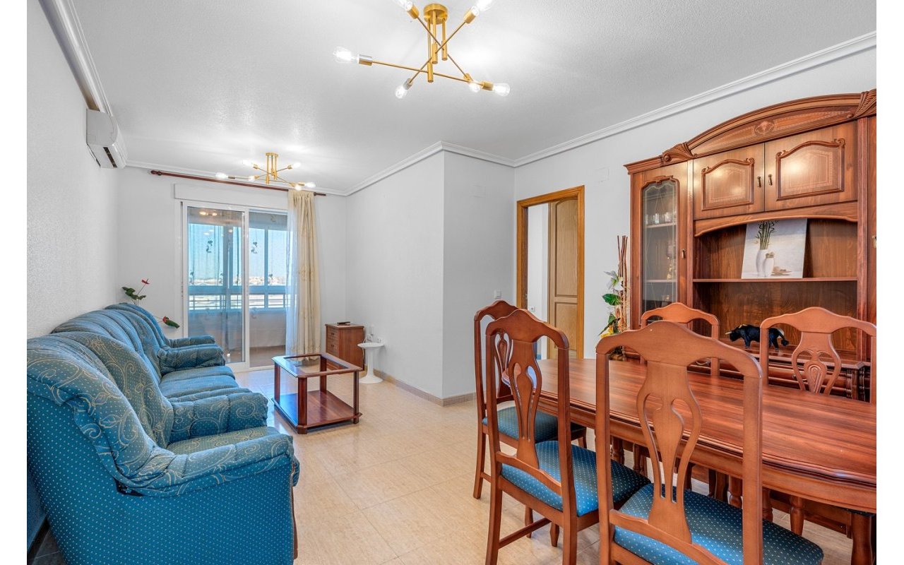 Resale - Apartment - Torrevieja