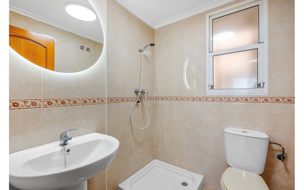 Resale - Apartment - Torrevieja