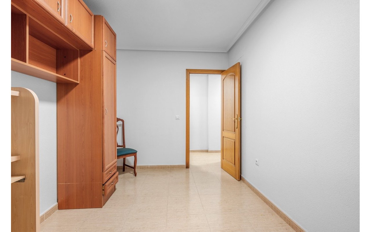 Resale - Apartment - Torrevieja