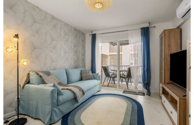 Resale - Apartment - Torrevieja - Playa de El Cura