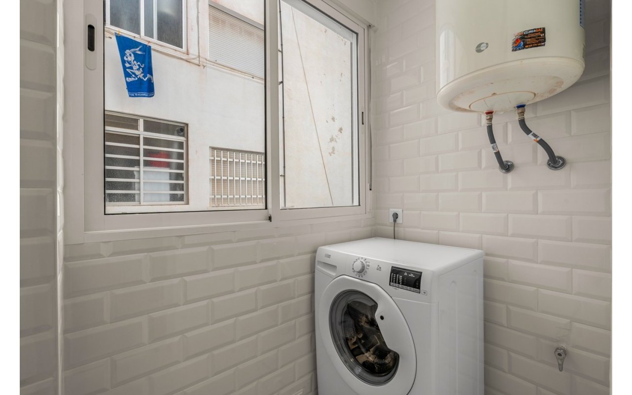 Resale - Apartment - Torrevieja - Playa de El Cura