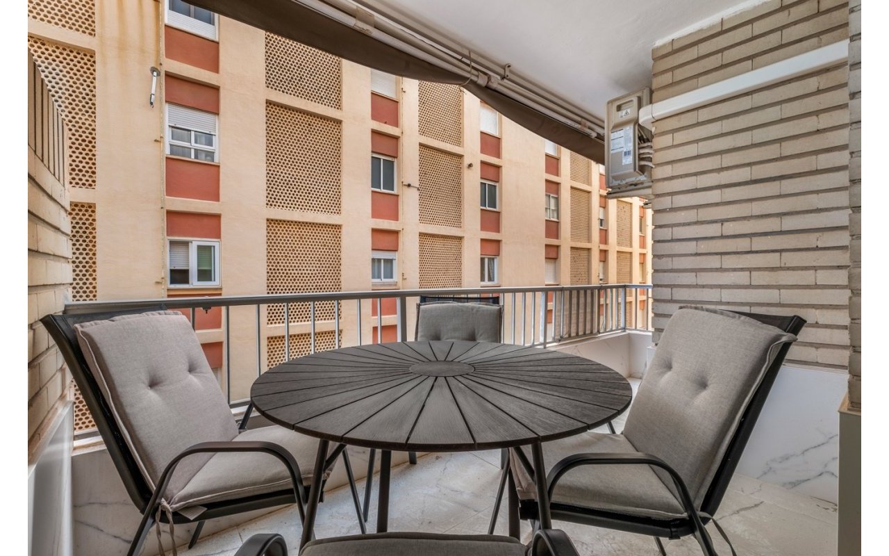 Resale - Apartment - Torrevieja - Playa de El Cura