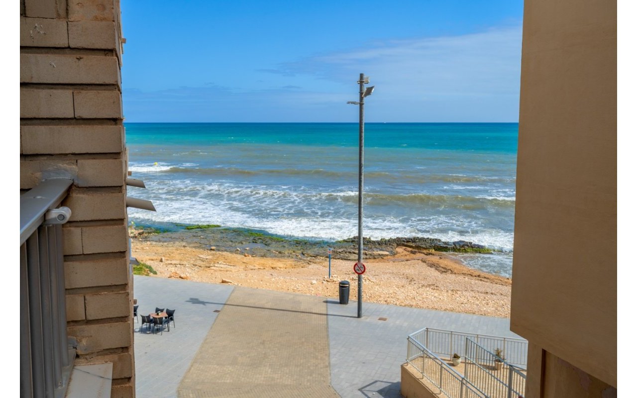 Resale - Apartment - Torrevieja - Playa de El Cura