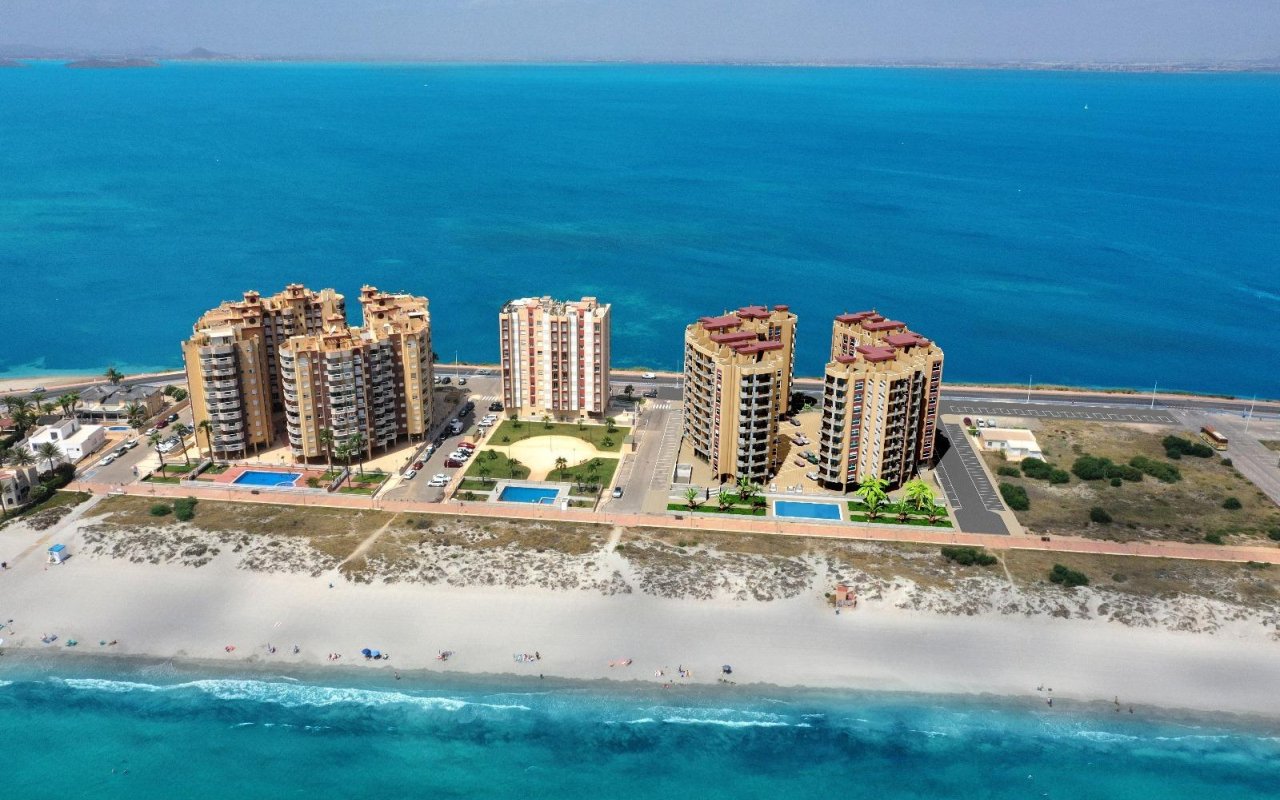 Obra nueva - Piso - La Manga