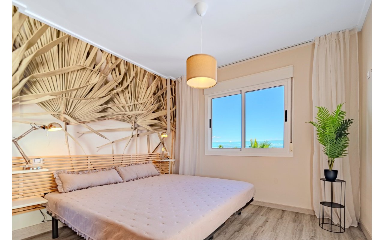 Resale - Townhouse - Los Balcones
