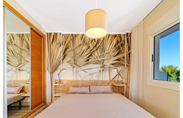Resale - Townhouse - Los Balcones
