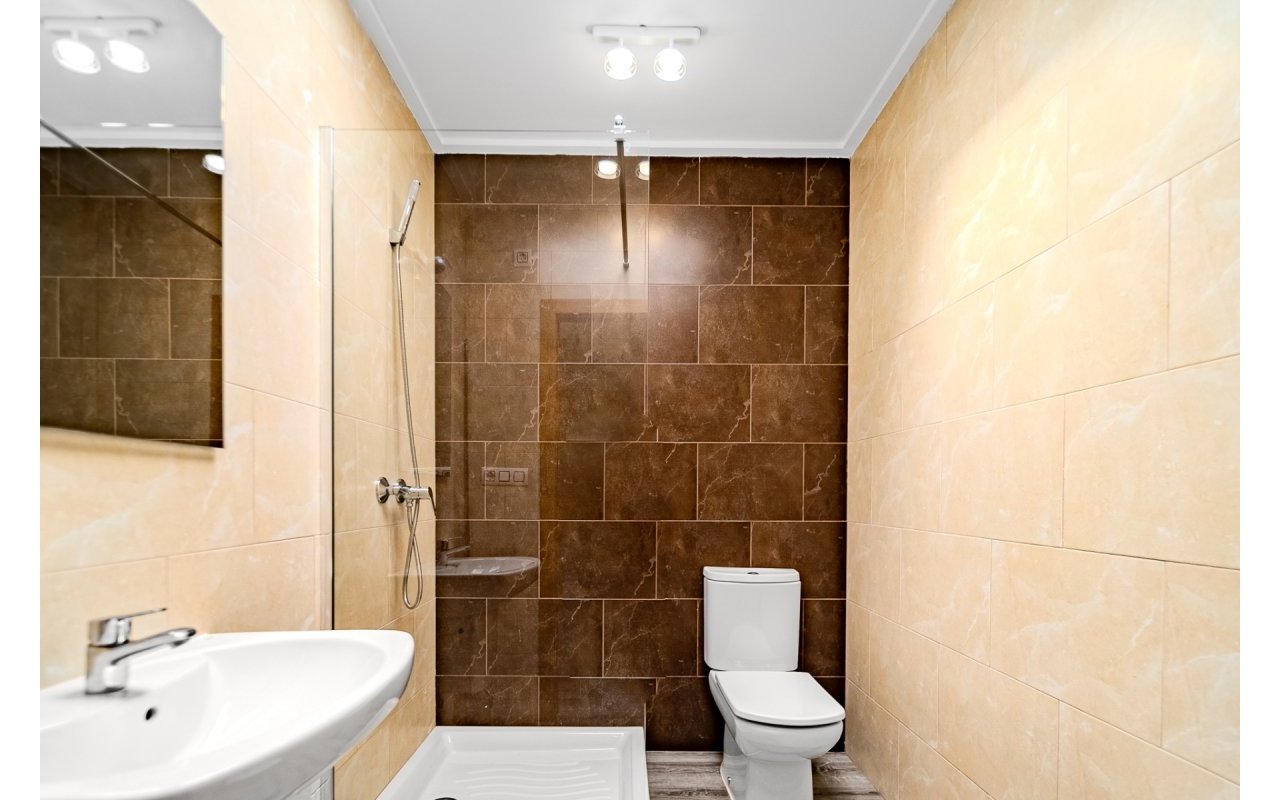 Resale - Townhouse - Los Balcones