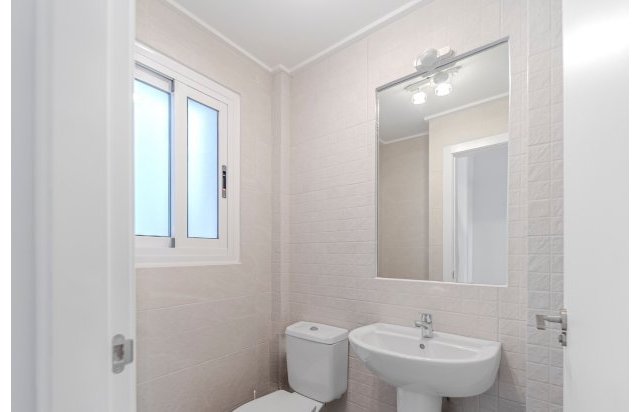 Resale - Townhouse - Los Balcones
