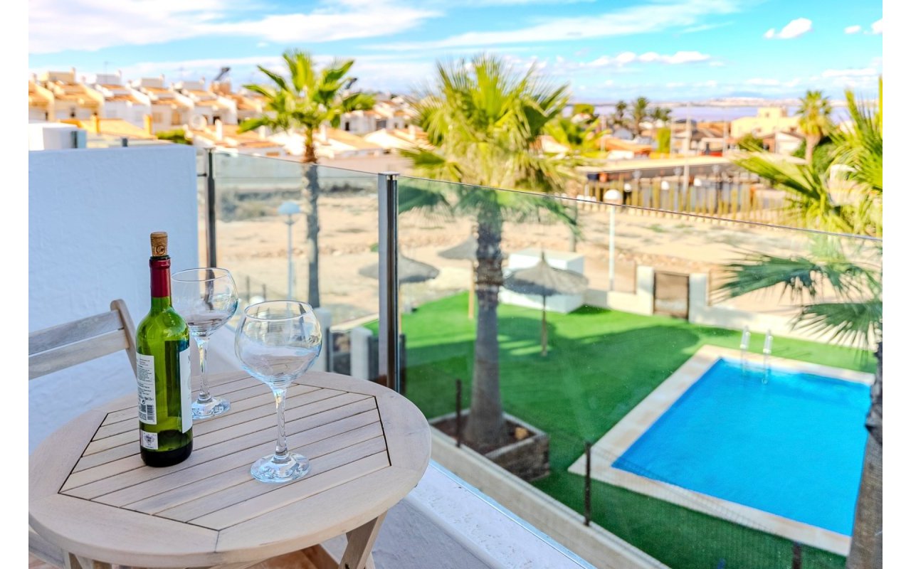 Resale - Townhouse - Los Balcones