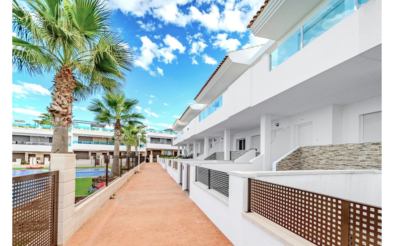 Resale - Townhouse - Los Balcones