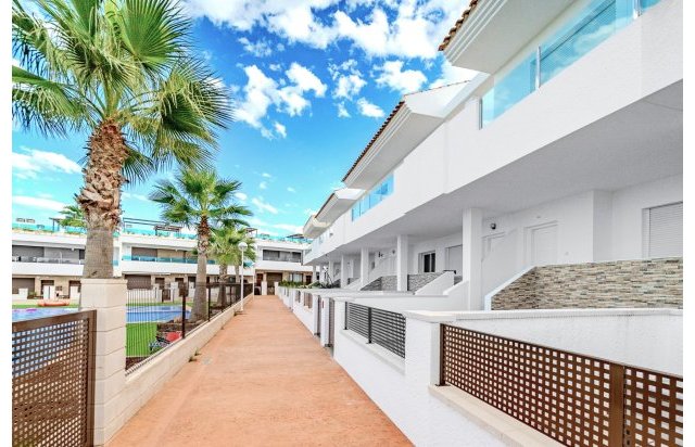 Resale - Townhouse - Los Balcones