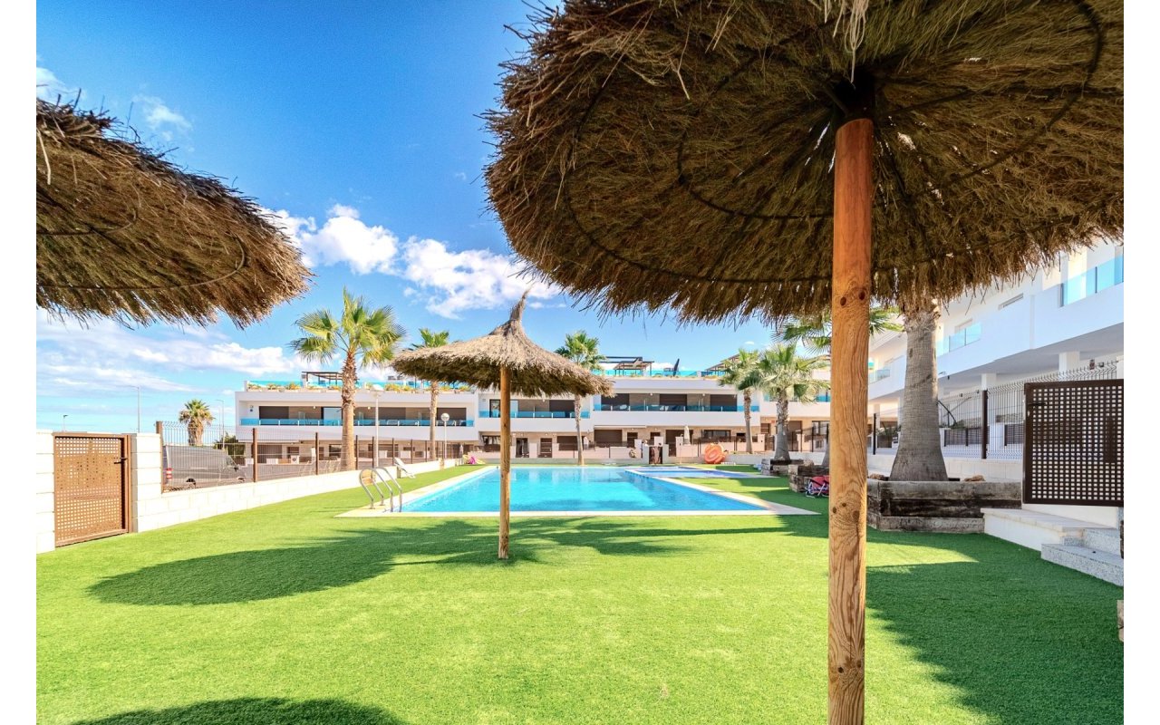 Resale - Townhouse - Los Balcones