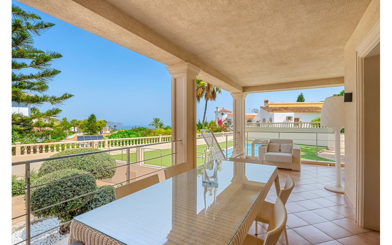 Resale - Villa - Benissa