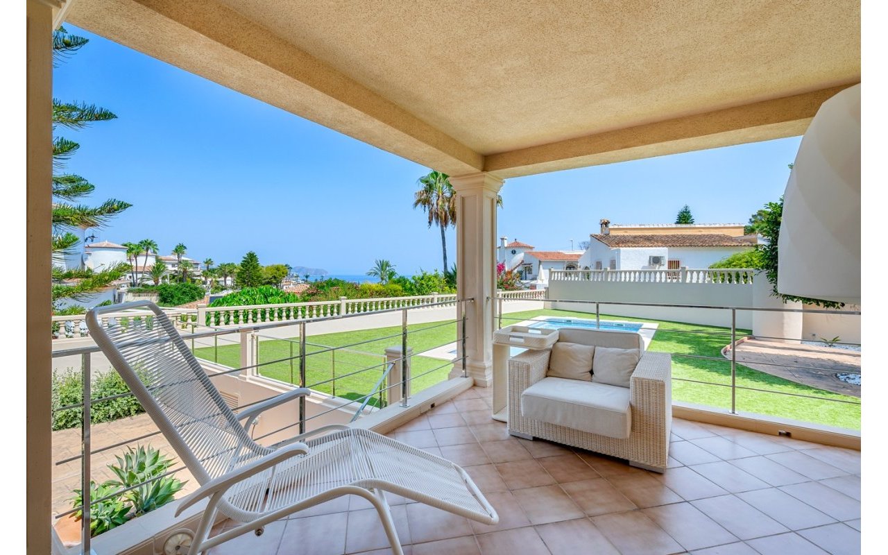 Resale - Villa - Benissa