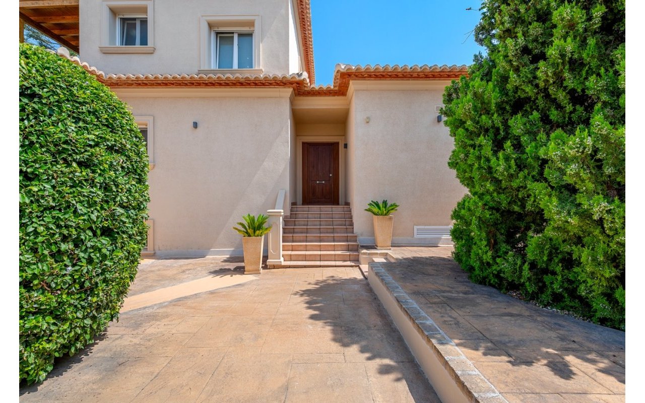 Resale - Villa - Benissa