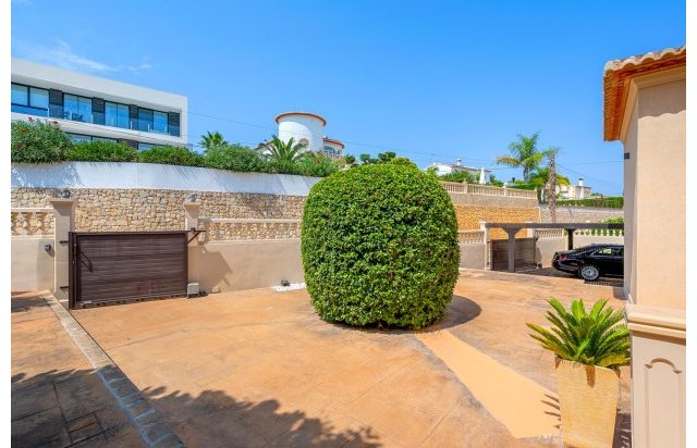 Resale - Villa - Benissa