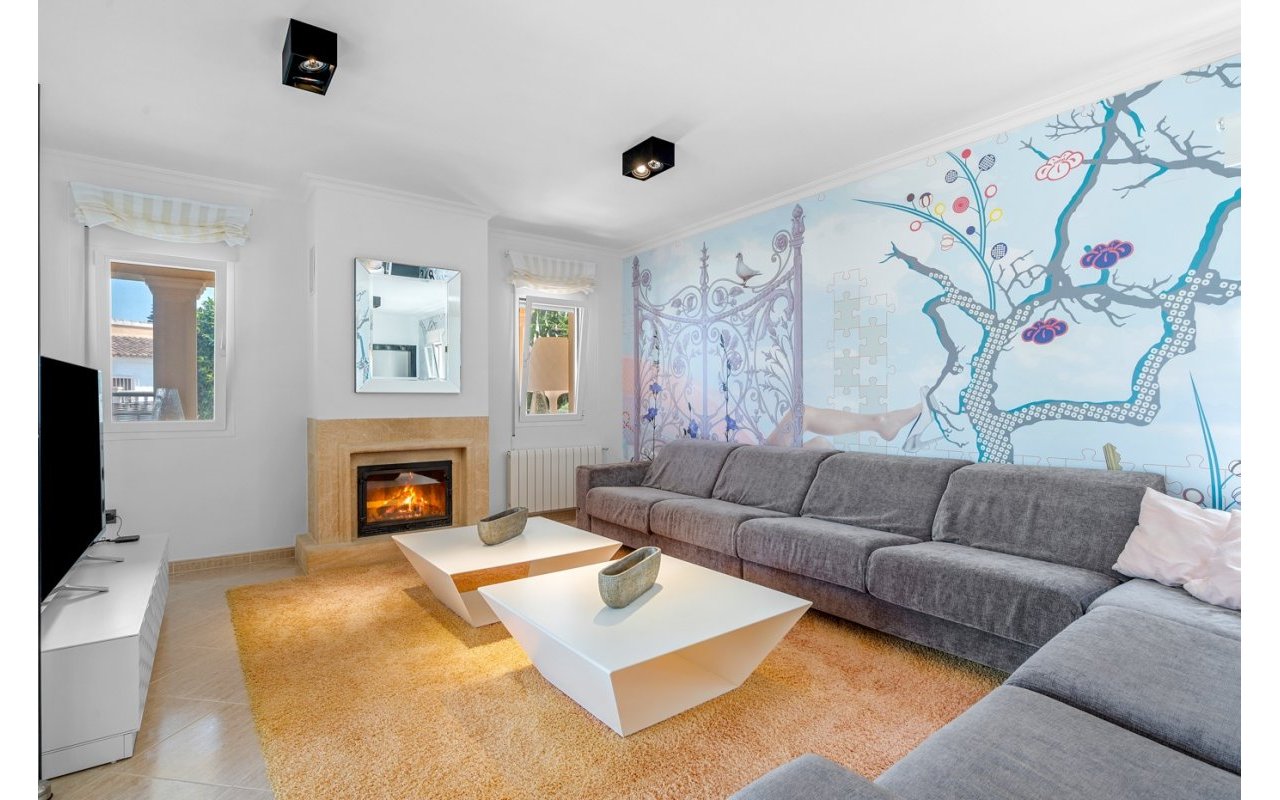 Resale - Villa - Benissa