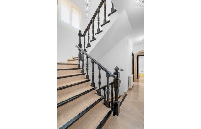 Resale - Villa - Benissa