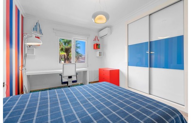 Resale - Villa - Benissa