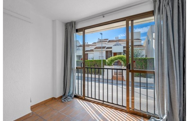 Reventa - Piso - Altea
