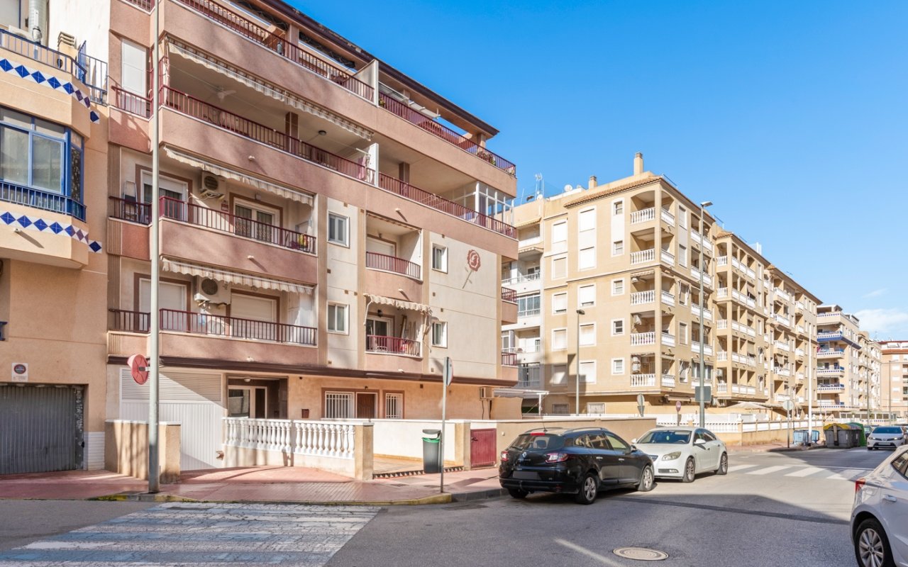 Resale - Apartment - Guardamar del Segura - Pueblo