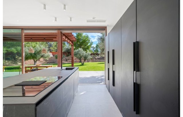 Resale - Villa - Finestrat