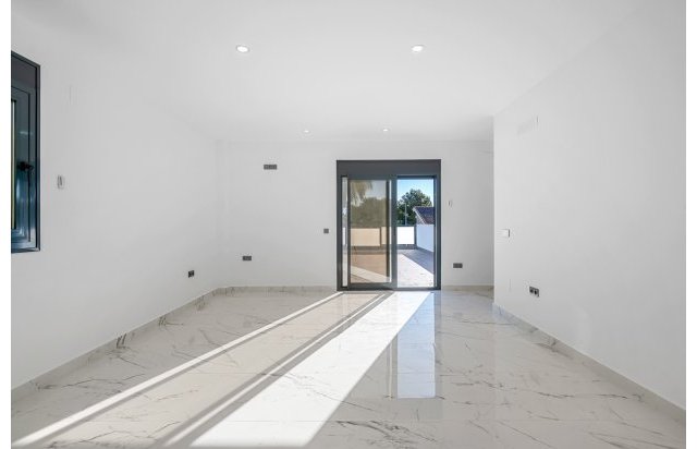 Reventa - Villa - Campoamor