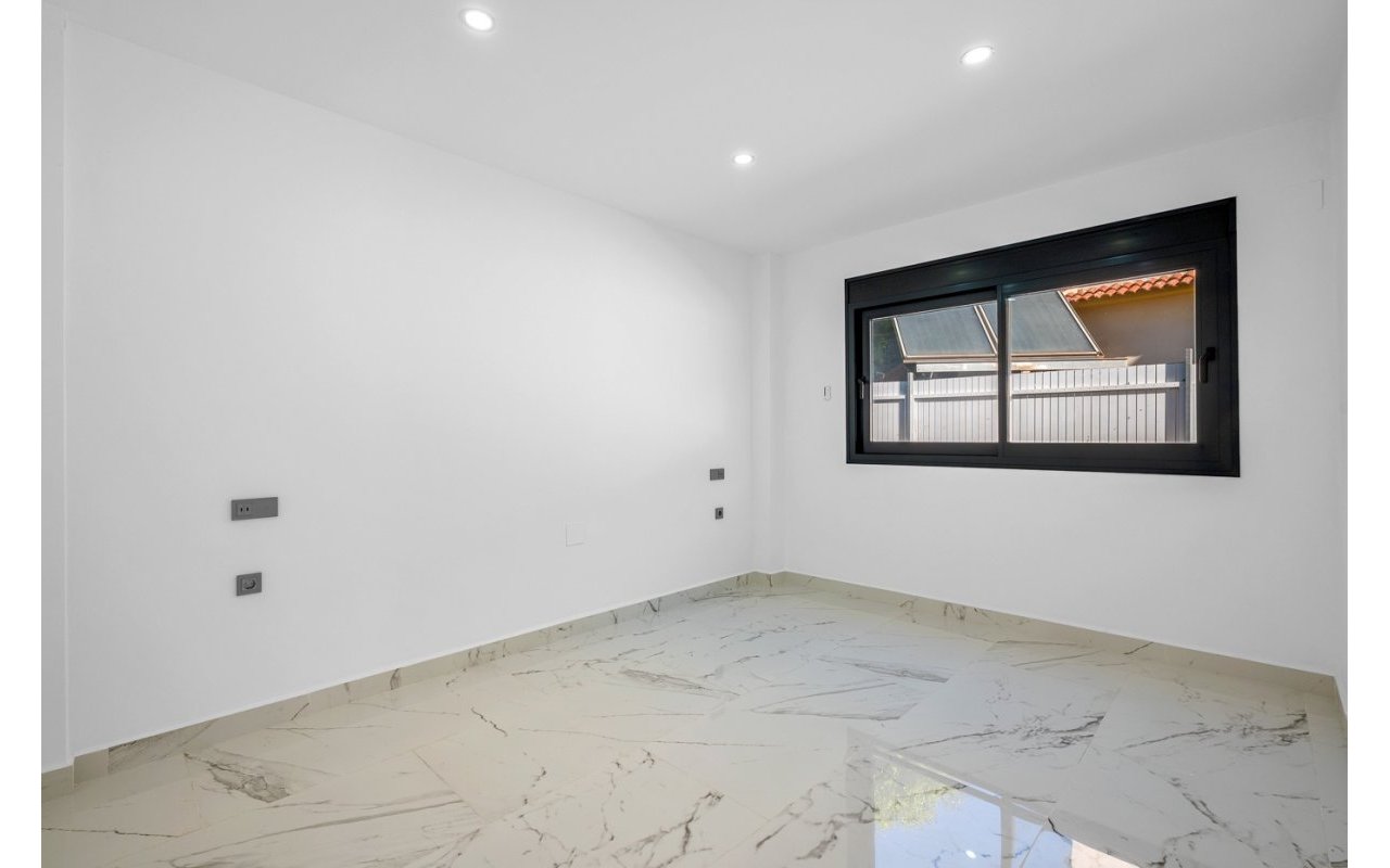 Reventa - Villa - Campoamor