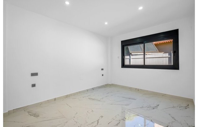Reventa - Villa - Campoamor