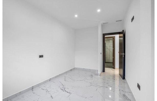 Reventa - Villa - Campoamor