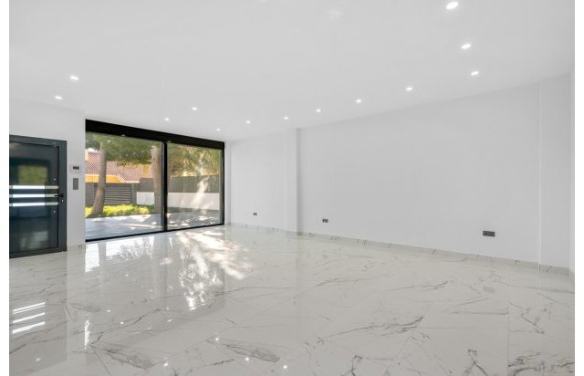Reventa - Villa - Campoamor