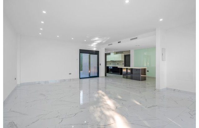 Reventa - Villa - Campoamor