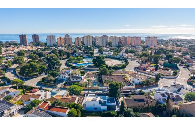 Reventa - Villa - Campoamor