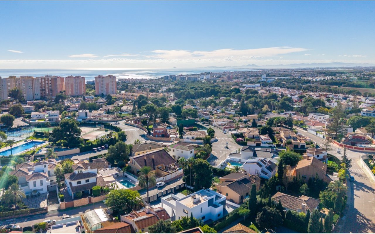 Reventa - Villa - Campoamor
