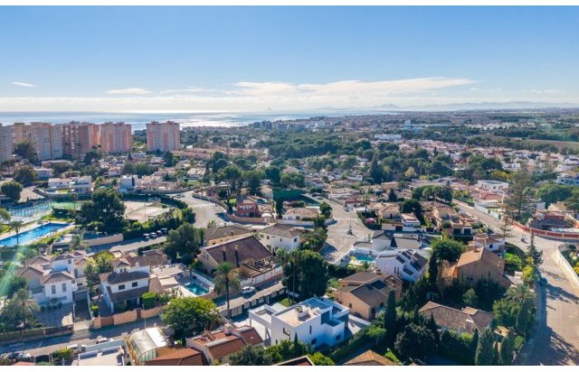 Reventa - Villa - Campoamor