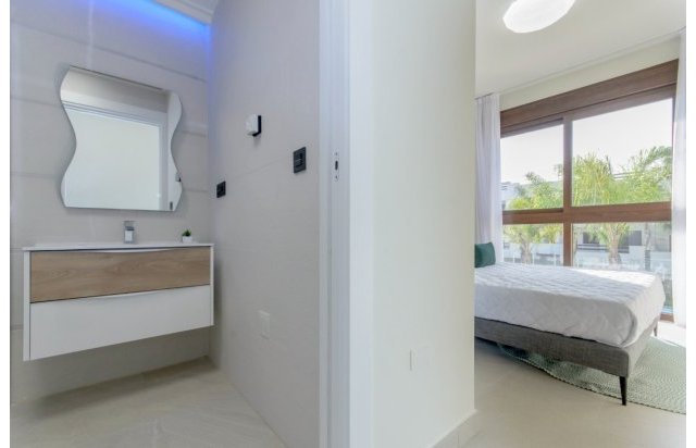 Obra nueva - Bungalow - Torrevieja - Los Balcones