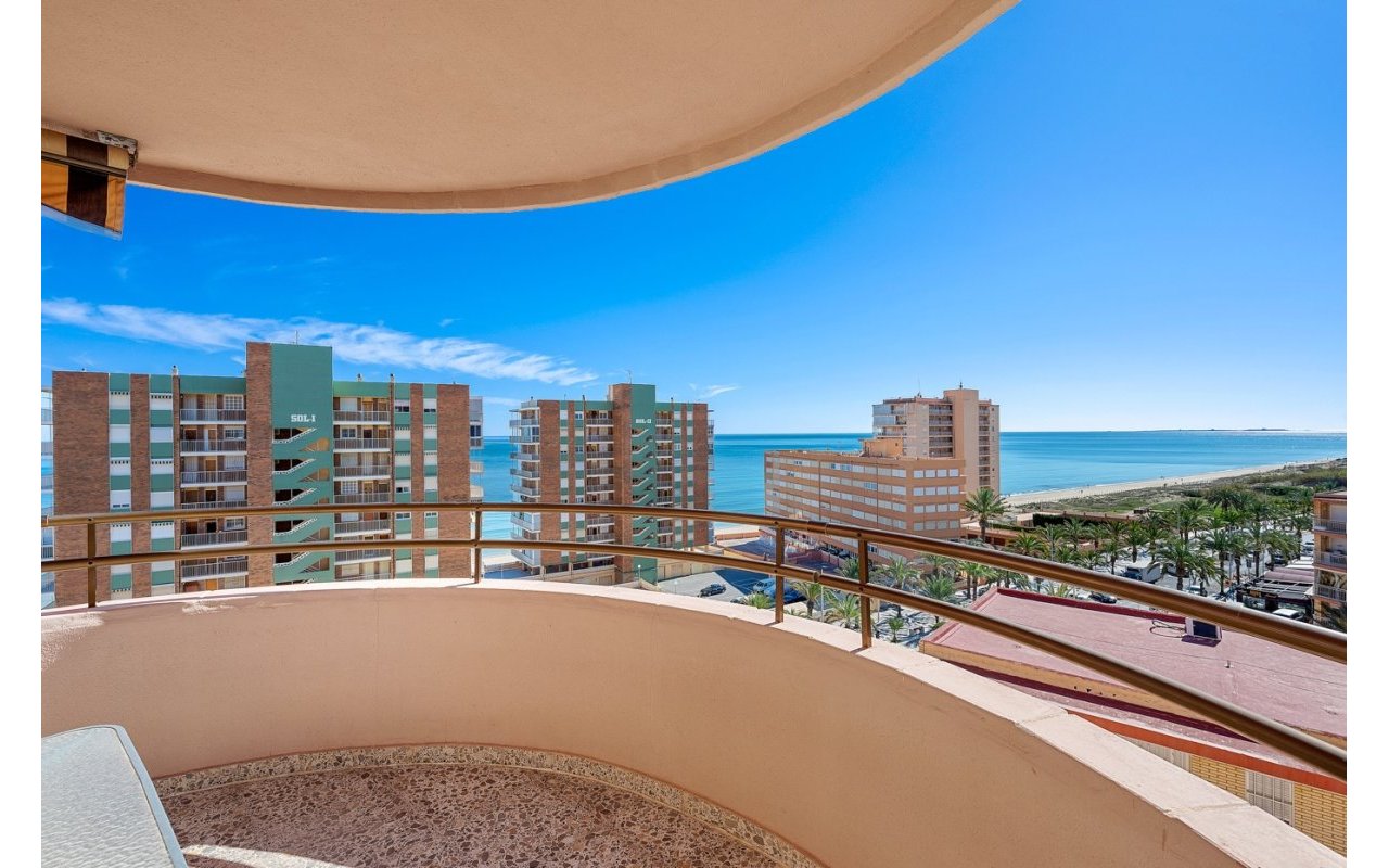 Reventa - Piso - Arenales del Sol - Segunda linea playa