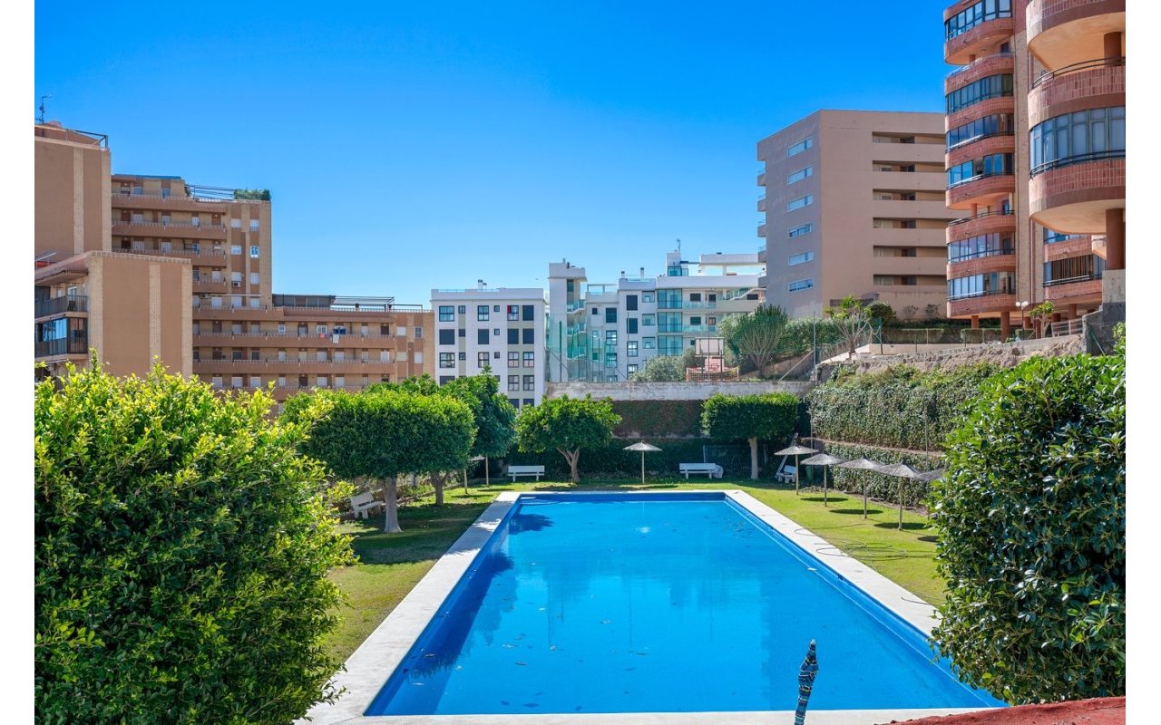 Reventa - Piso - Arenales del Sol - Segunda linea playa