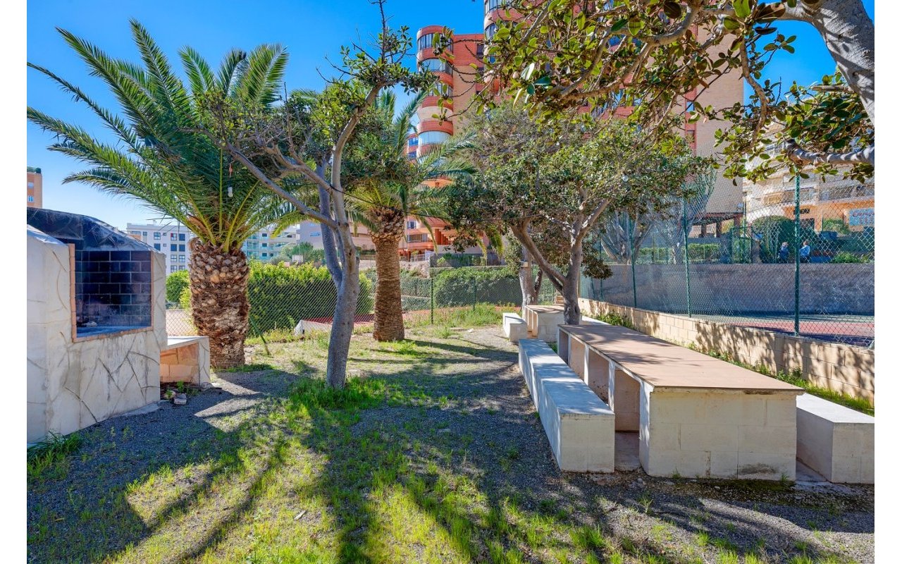 Reventa - Piso - Arenales del Sol - Segunda linea playa