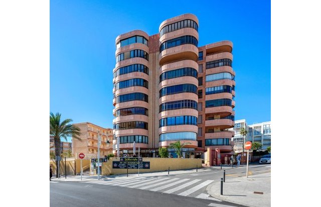 Reventa - Piso - Arenales del Sol - Segunda linea playa