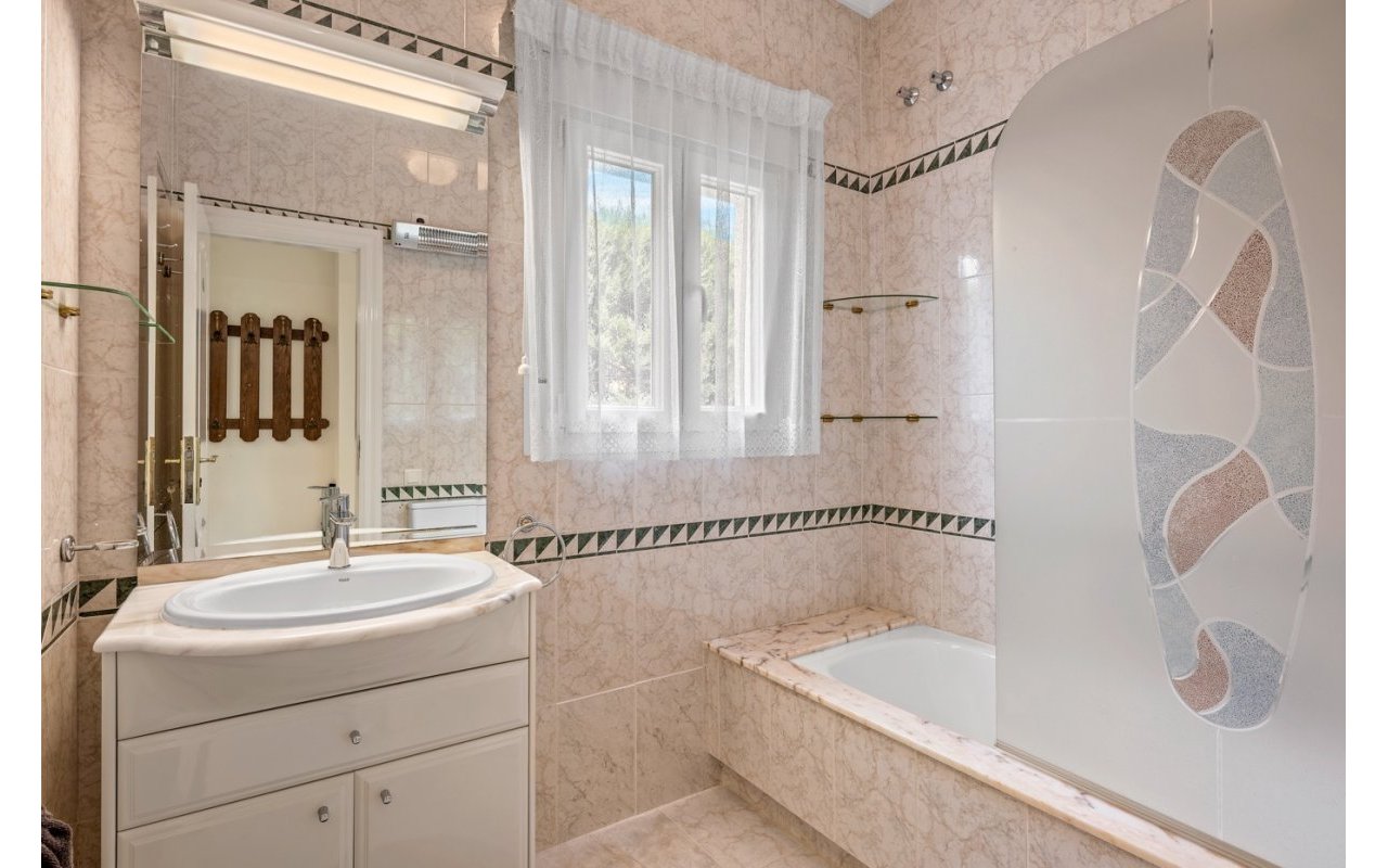 Resale - Villa - Ciudad Quesada - Rojales