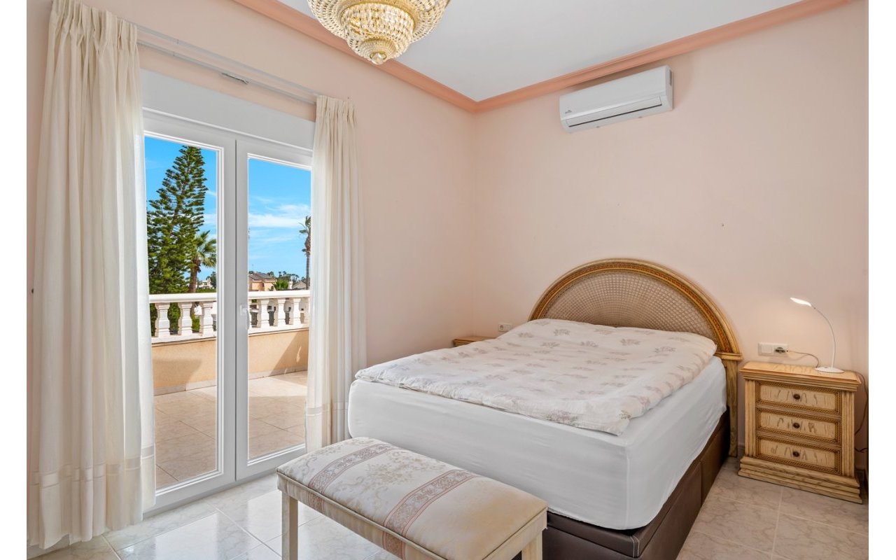 Resale - Villa - Ciudad Quesada - Rojales