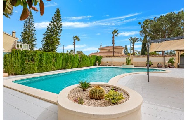 Resale - Villa - Ciudad Quesada - Rojales