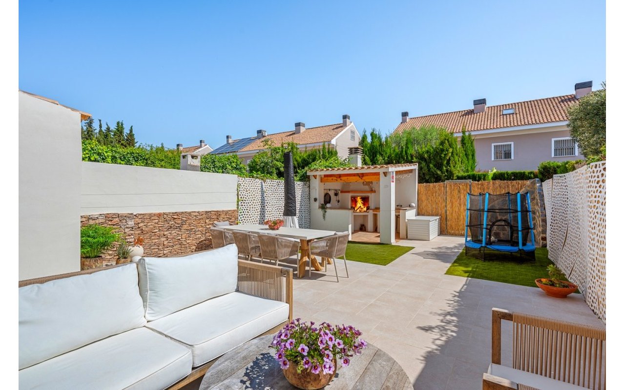 Resale - Townhouse - Alicante - Playa San Juan