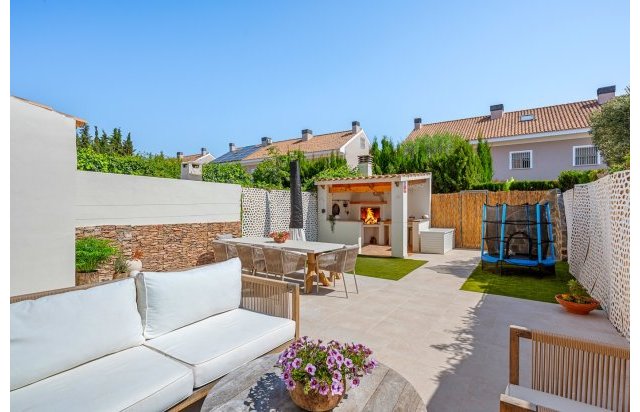 Resale - Townhouse - Alicante - Playa San Juan