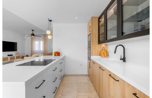 Resale - Townhouse - Alicante - Playa San Juan