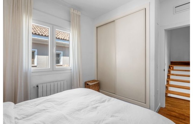 Resale - Townhouse - Alicante - Playa San Juan
