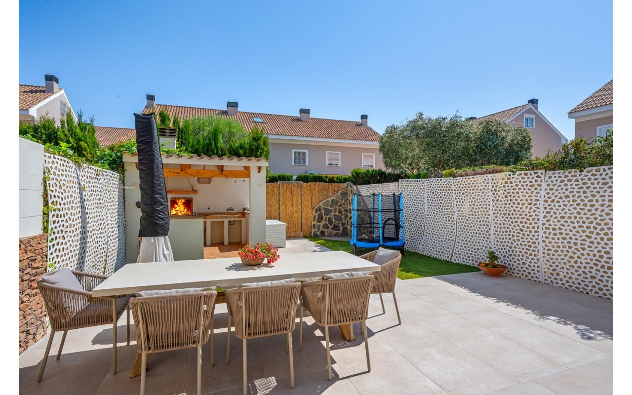 Resale - Townhouse - Alicante - Playa San Juan