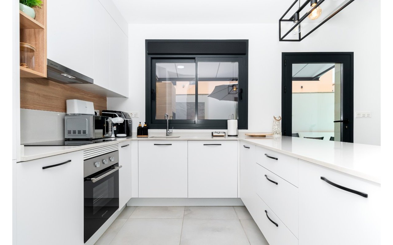 Resale - Villa - Los Montesinos