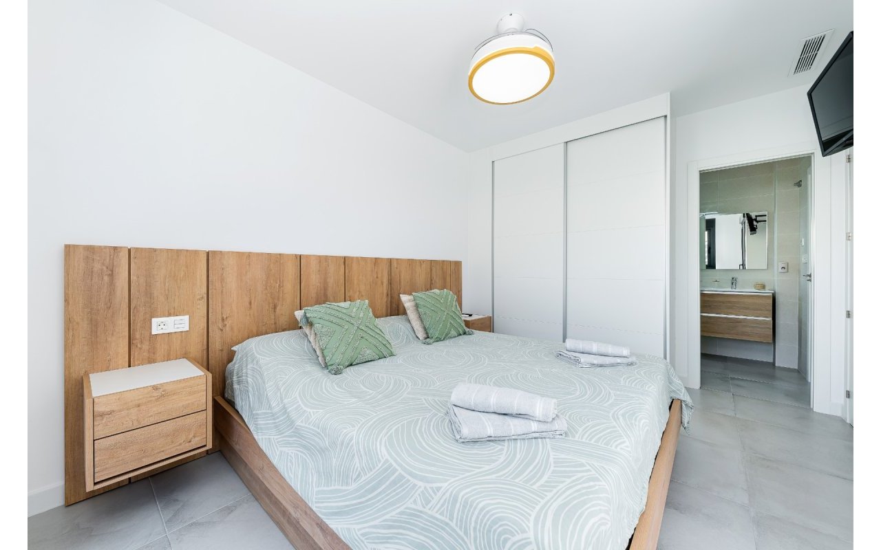 Resale - Villa - Los Montesinos